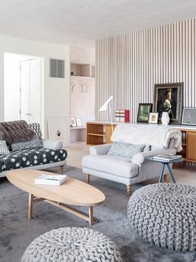 Photo - 195 Kings Point Rd