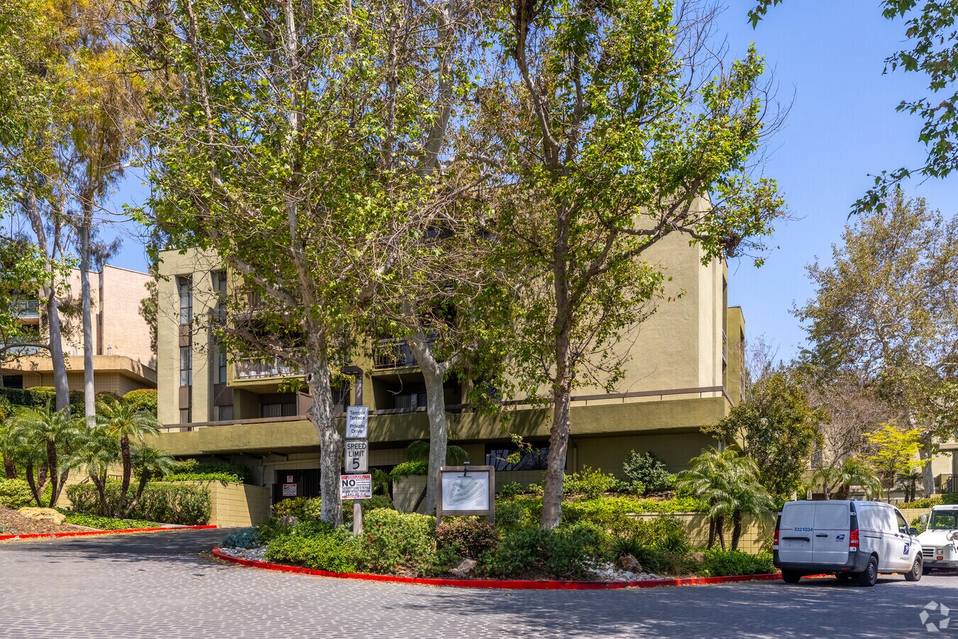 Photo - Temple Terrace