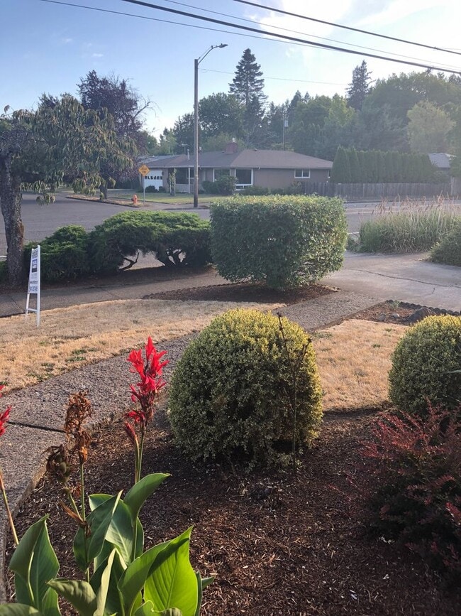 Photo - Spacious 4-Bedroom Home in Prime Corvallis Location!