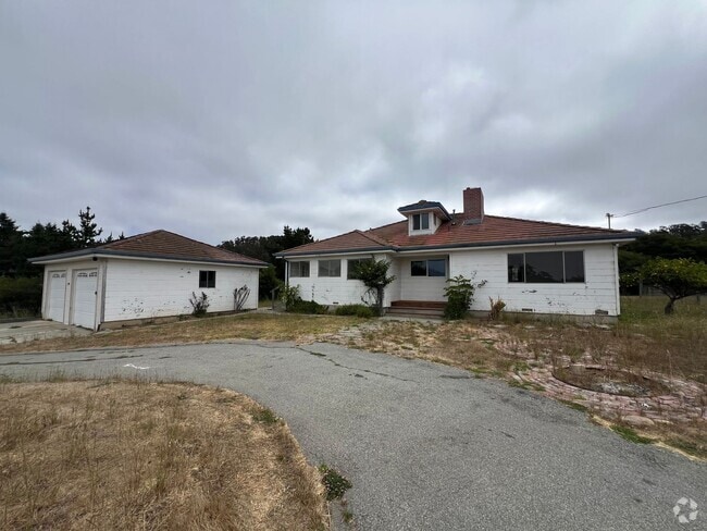 Building Photo - Coastal Retreat with Ocean & Valley Views ... Rental