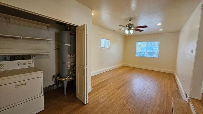 Photo - SE Cute 2 Bedroom 1 Bath Home.