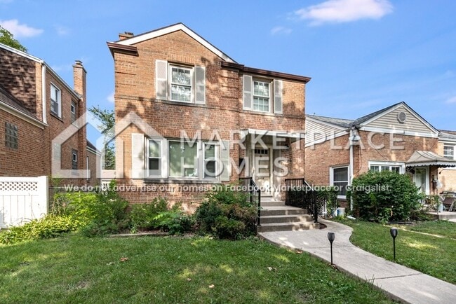 Photo - 2604 Elm St