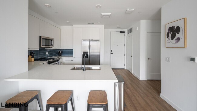 Building Photo - 1801 Patterson St