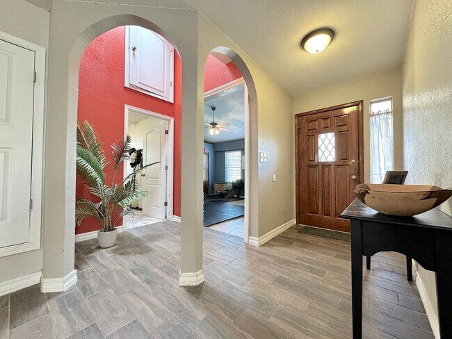 Photo - West El Paso 3 bed refrig A/C Home with Mountain Views!