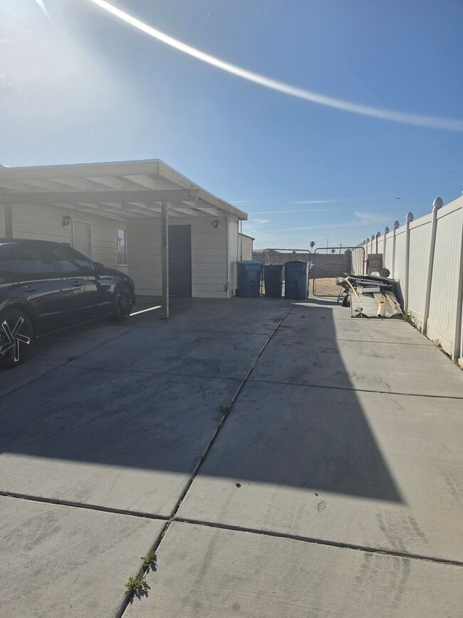 Building Photo - Beautiful 3bedroom/1 bath Home For Rent
