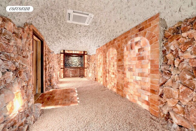 Photo - 510 Flatbush Ave