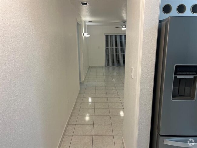 Building Photo - 7011 W 29th Ave Unit 204 Rental