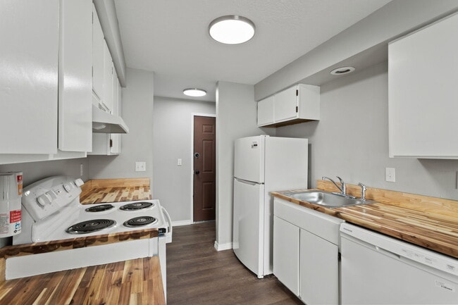 kitchen reno unit