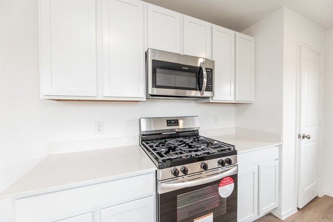 Building Photo - 7347 Greenbriar Cayon Ln