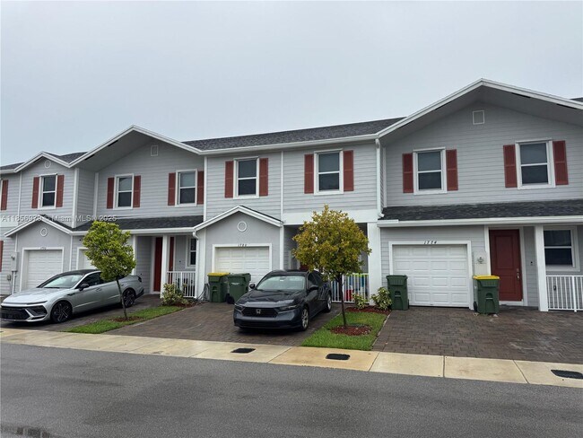 Photo - 1780 SE 9th Ave
