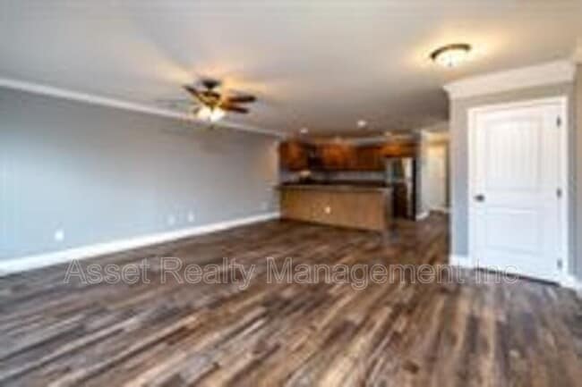 Photo - 910 Warrior Hill Dr