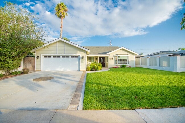 Photo - Beautiful 2 bedroom plus den single story home