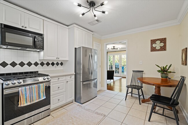 Photo - 869 Briarcliff Rd NE Unit B20