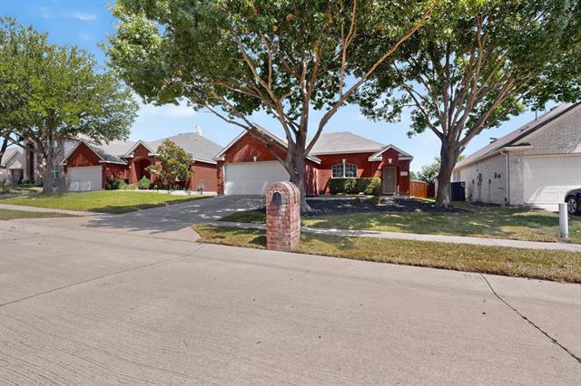 Photo - 9012 Boone Dr
