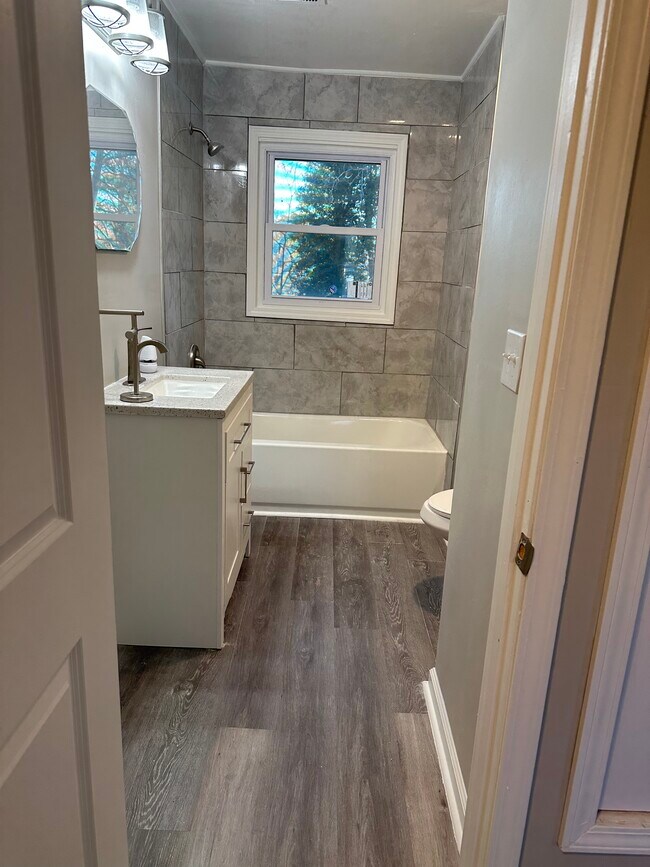 Photo - 3021 Larose St Casa Adosada