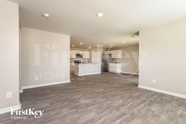Photo - 262 Lantanna Ave