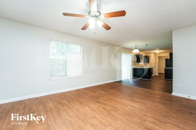 Photo - 7166 Stonebrook Ln