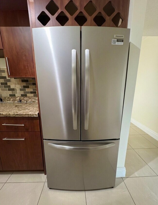 Photo - 220 SW 116th Ave Unit 15207