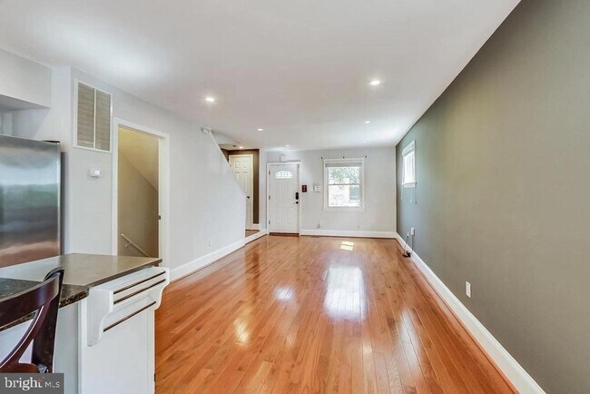 1145 46th Pl SE