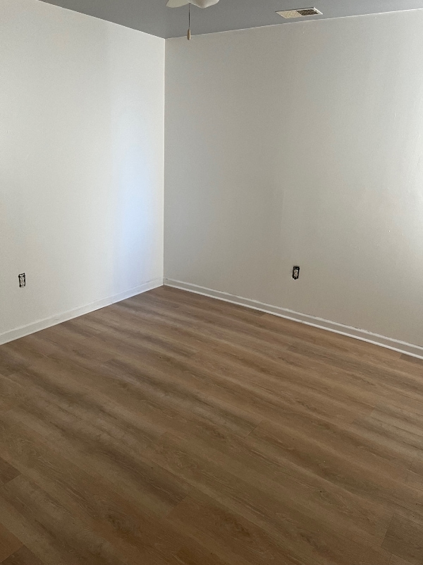 Photo - 2351 N Park Ave Unidad 3