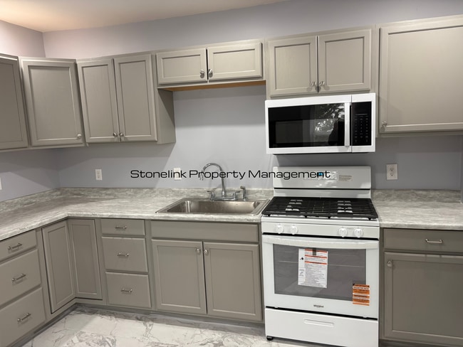 Photo - *68 Second Avenue Unit 1