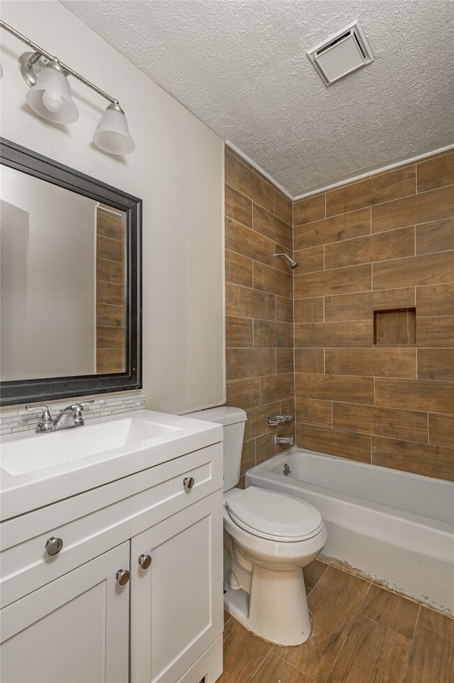 Photo - 760 Cline St Unit 14