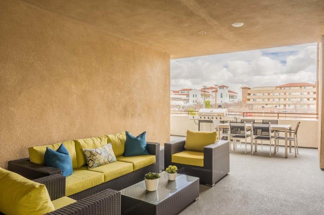 Cerca Student Housing