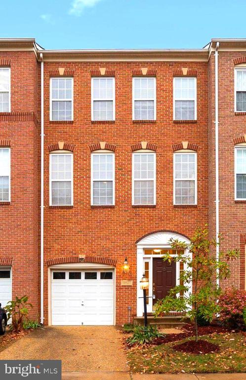 13620 Acorn Hunt Pl