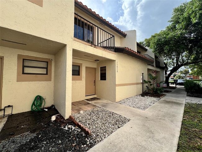 Photo - 10605 Royal Palm Blvd Townhome