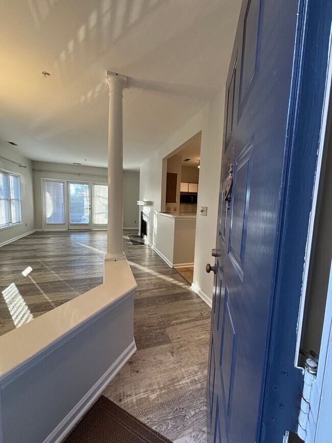 Photo - 1001 Brighthurst Dr