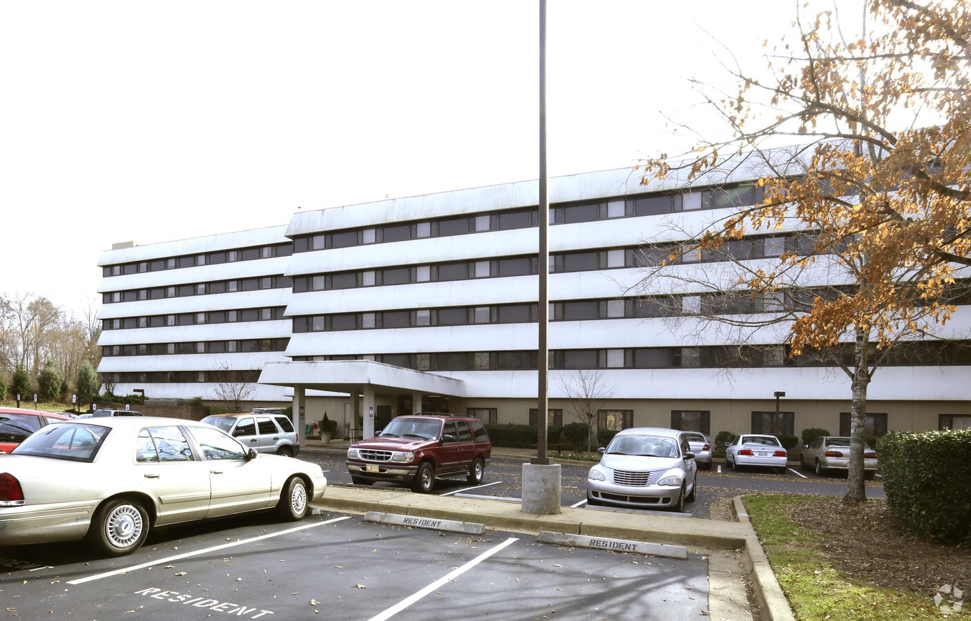 Photo - John Calvin Apartments