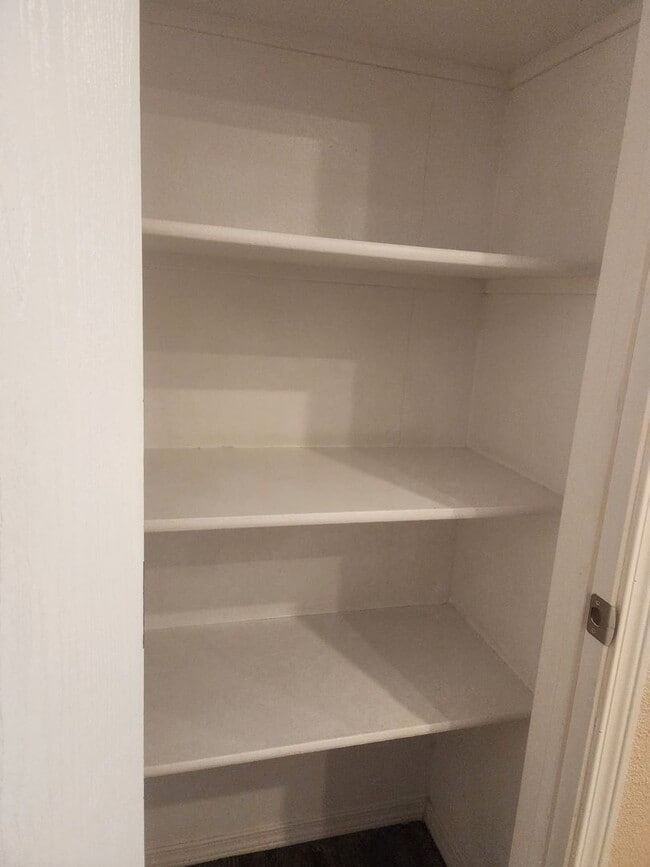 Photo - 333ELimeSt Unidad B