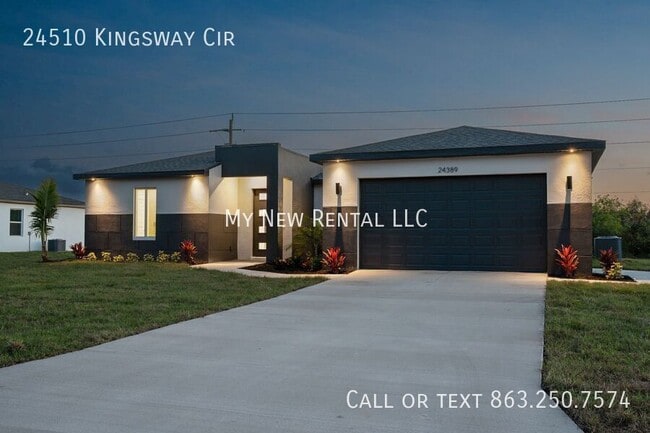 Building Photo - 24510 SW Kingsway Cir