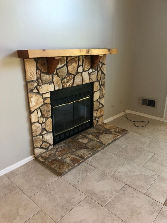 Photo - 124 Mountain Club Dr