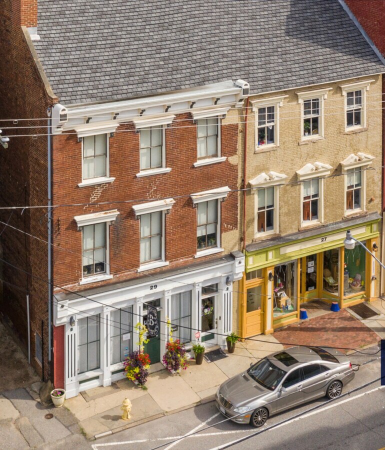 Photo - 29 W Bank St Unit B