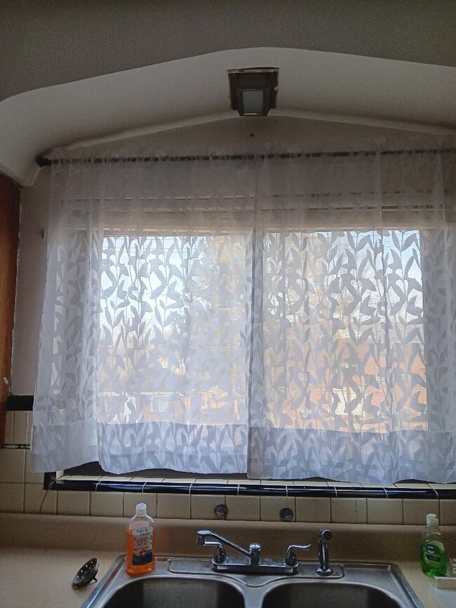 Curtains for Kitchen Window - 4525 Roth Ave Unit 2E