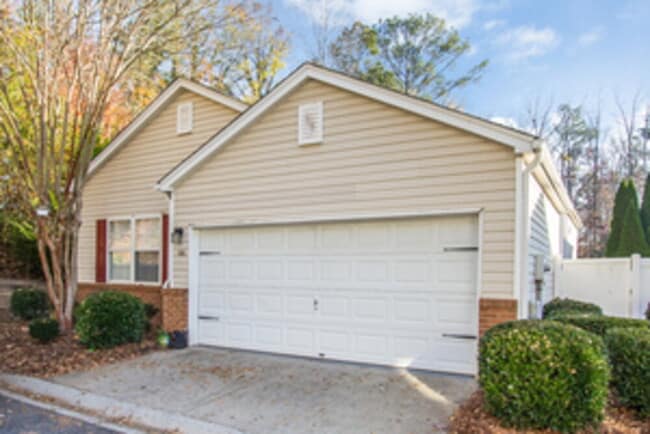 Building Photo - 186 Windcroft Ct NW