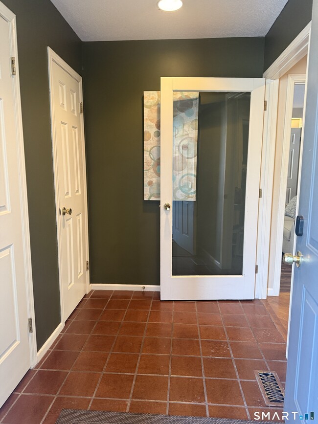 Photo - 8 Crossroads Ln Unit 8