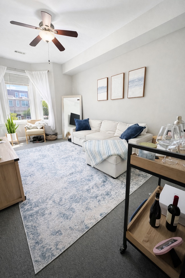 Photo - 158 I St Unit 2