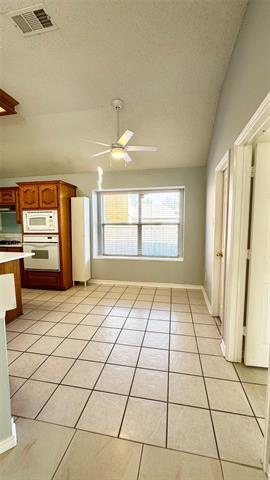 Photo - 3818 Blossom Dr