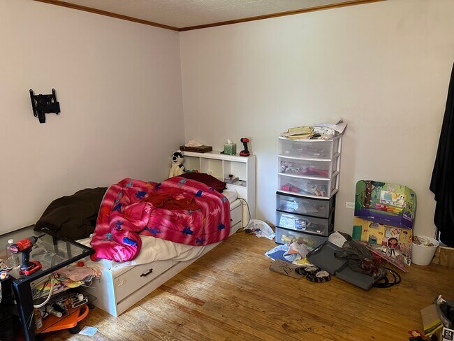 Photo - 11 Peat Moss Rd