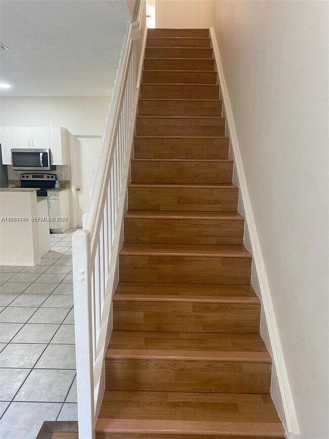 Photo - 2167 Madeira Dr
