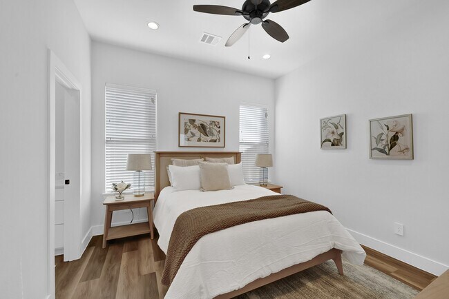 Photo - 38634 Spur 149 Rd Unit 33B