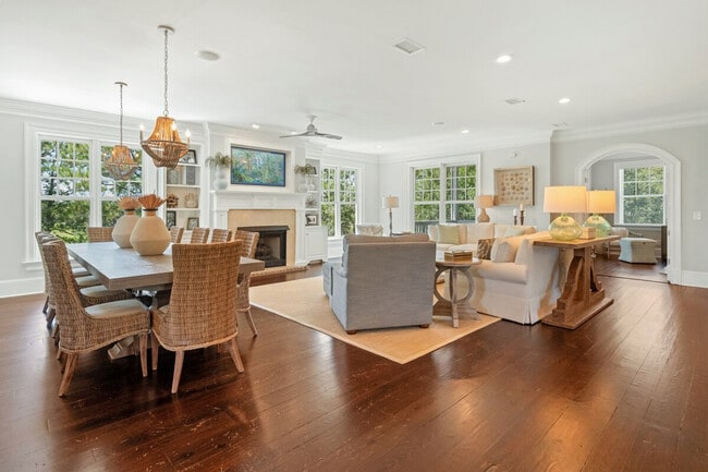 Photo - 743 Collins Meadow Dr Unit SI ID1472159P