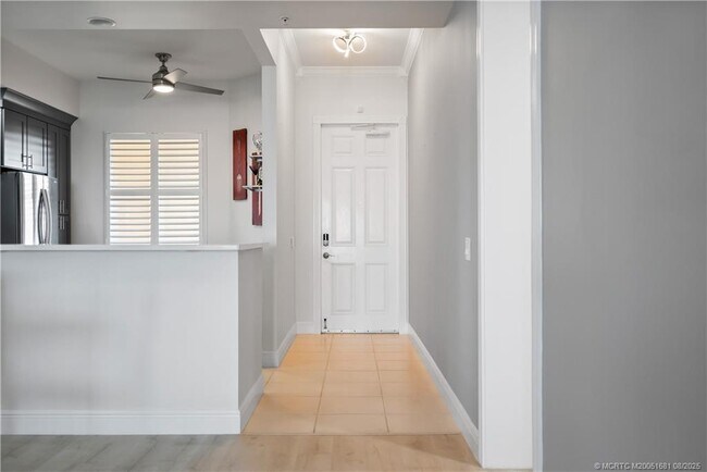 Photo - 34 Harbour Isle Dr W Unit 303