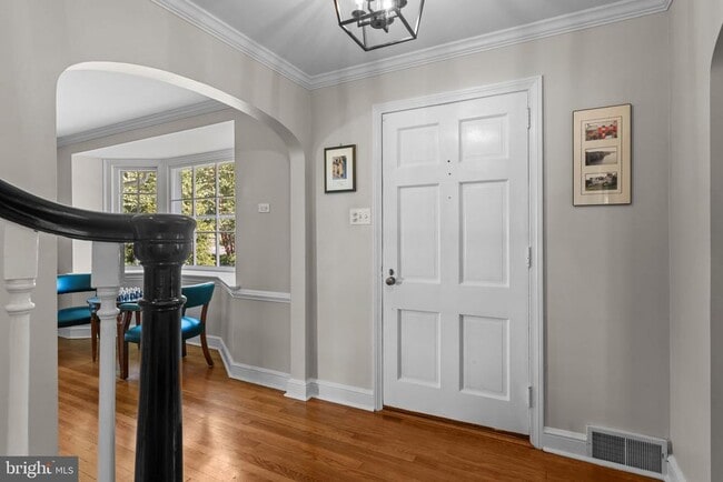 507 Meadowbrook Cir
