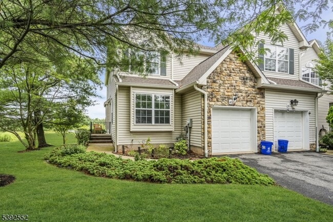 Photo - 42 Bateman Way