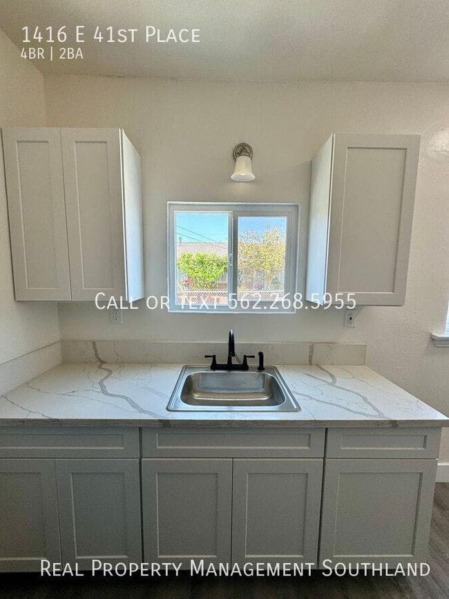 Photo - 1416 E 41st Pl Apartment