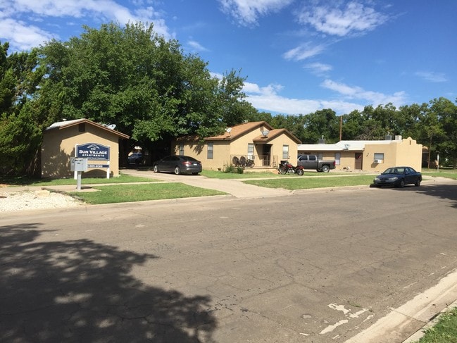 Sunvillage Apartments - Sunvillage Apartments