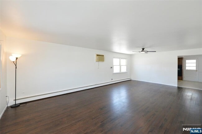 Photo - 52 Elizabeth St